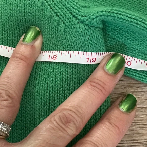 Appleseed's Vibrant Green Women's Cardigan - Picture 8 of 9